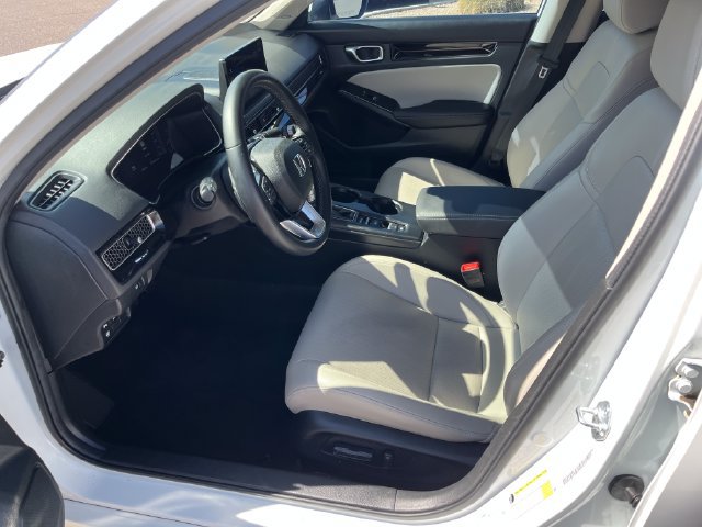 Certified 2023 Honda Civic Touring image 3