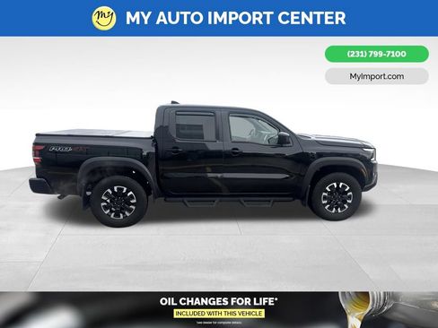 Used 2024 Nissan Frontier PRO-4X w/ Technology Package AWD/4WD image 8