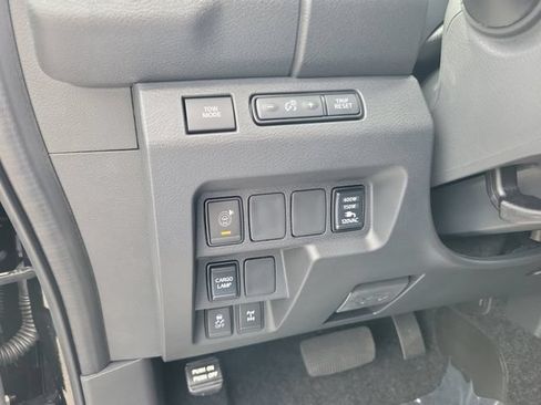 New 2026 Nissan Frontier PRO-4X w/ Pro-4x Convenience Package AWD/4WD image 17