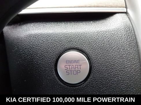 Certified 2022 Kia Sorento EX w/ Panoramic Sunroof Package FWD image 14