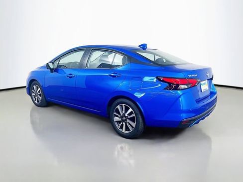 Used 2024 Nissan Versa SV FWD image 7