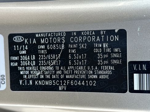 Used 2015 Kia Sedona LX FWD image 26