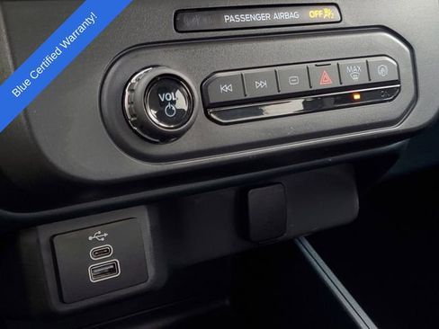 Certified 2025 Ford Maverick XL image 19