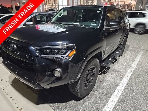 Used 2019 Toyota 4Runner SR5 image 1
