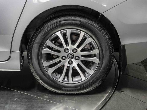 Certified 2020 Toyota Sienna XLE w/ XLE Navigation Package FWD image 10