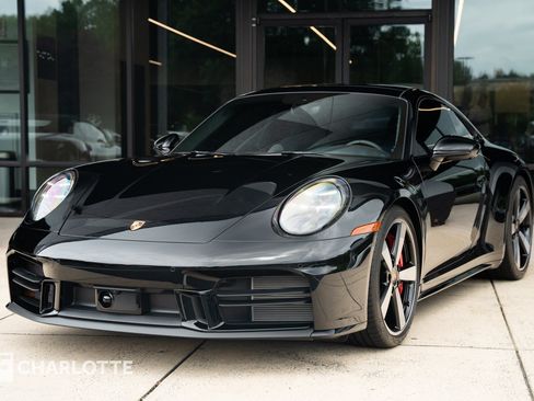 Used 2026 Porsche 911 Carrera S RWD image 7