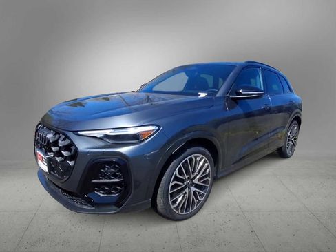 New 2025 Audi SQ5 Premium Plus image 4