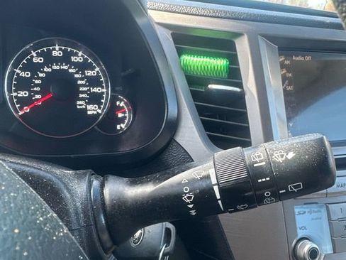 Used 2013 Subaru Outback 3.6R Limited image 26