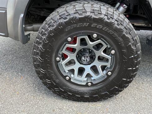 Used 2018 Ford F150 Raptor w/ Equipment Group 802A Luxury AWD/4WD image 41