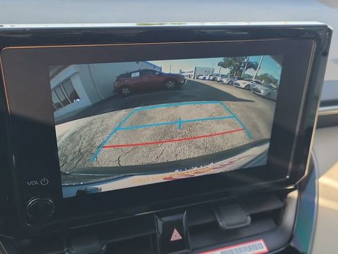 Used 2026 Toyota Corolla LE FWD image 17