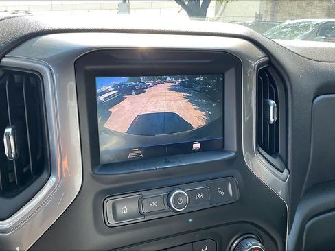 Used 2020 Chevrolet Silverado 1500 W/T w/ WT Safety Package AWD/4WD image 23