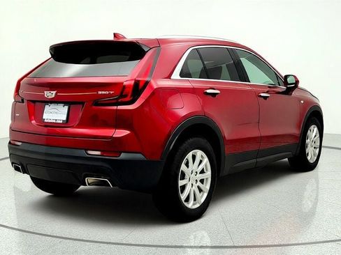 Used 2021 Cadillac XT4 Luxury w/ Cold Weather Package AWD/4WD image 5