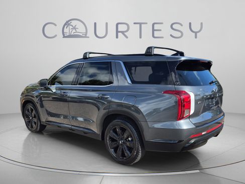 Used 2023 Hyundai Palisade XRT AWD/4WD image 3