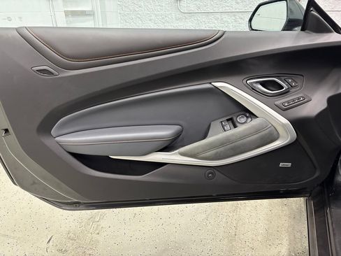 Used 2017 Chevrolet Camaro LT RWD image 16