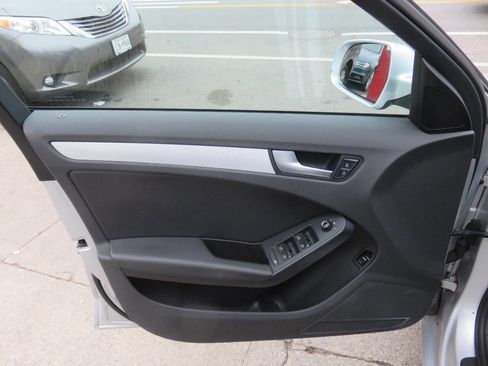 Used 2012 Audi A4 2.0T Premium image 24