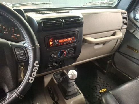 Used 2003 Jeep Wrangler Sahara AWD/4WD image 15