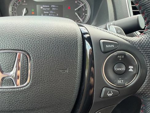 Used 2023 Honda Ridgeline Black Edition image 17