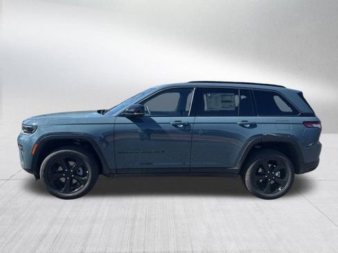 New 2026 Jeep Grand Cherokee Limited image 8