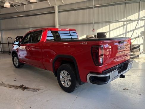 Used 2023 GMC Sierra 1500 SLE image 3