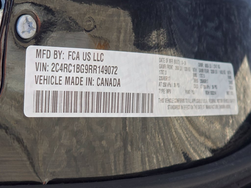 Used 2024 Chrysler Pacifica Touring-L FWD image 52