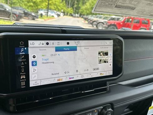 New 2026 Jeep Wrangler Unlimited Rubicon AWD/4WD image 25