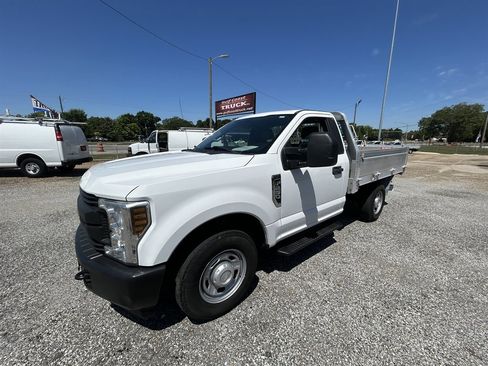 Used 2019 Ford F250 XL RWD image 1