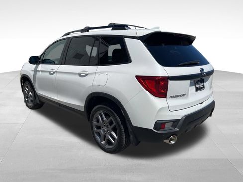 Used 2023 Honda Passport EX-L image 6