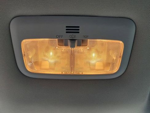 Used 2015 Toyota Corolla S FWD image 24