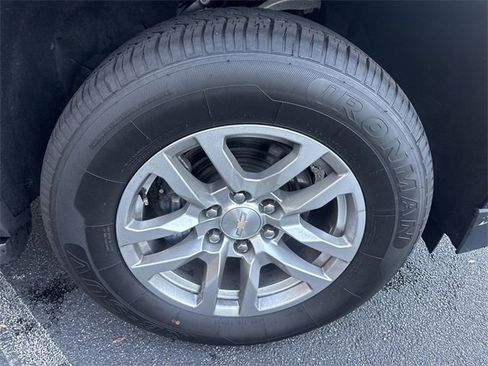 Used 2022 Chevrolet Tahoe LT image 24