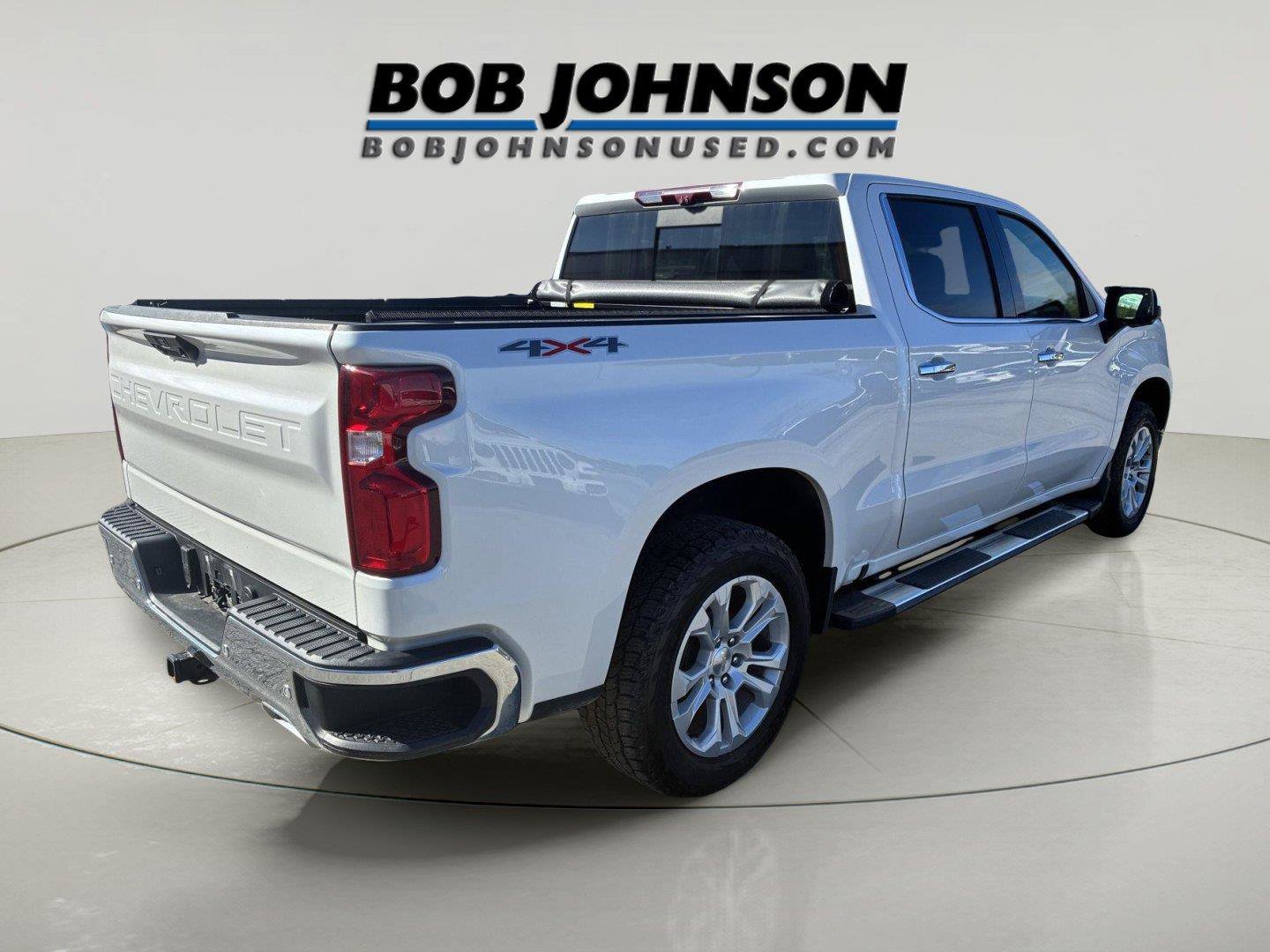 Used 2023 Chevrolet Silverado 1500 LTZ w/ LTZ Premium Package AWD/4WD image 7