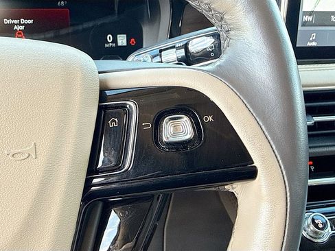 Used 2022 Lincoln Corsair Reserve w/ Equipment Group 201A image 40