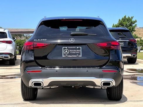 New 2025 Mercedes-Benz GLA 250 GLA 250 image 8