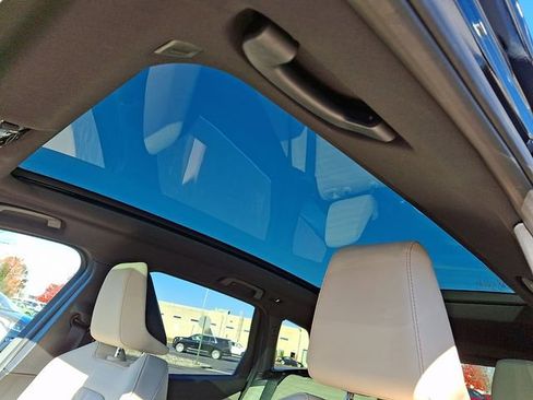 Certified 2025 BMW X3 xDrive30i w/ Convenience Package image 15