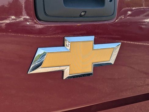Used 2017 Chevrolet Silverado 1500 LT w/ All Star Edition AWD/4WD image 12