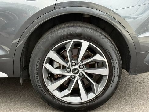 Used 2023 Audi Q5 2.0T Premium w/ Convenience Package AWD/4WD image 11