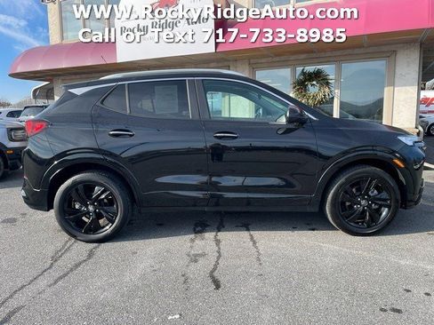 Used 2024 Buick Encore GX Sport Touring image 8