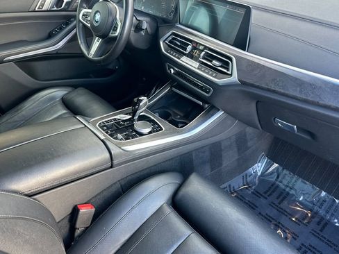 Used 2022 BMW X5 xDrive45e w/ M Sport Package image 17