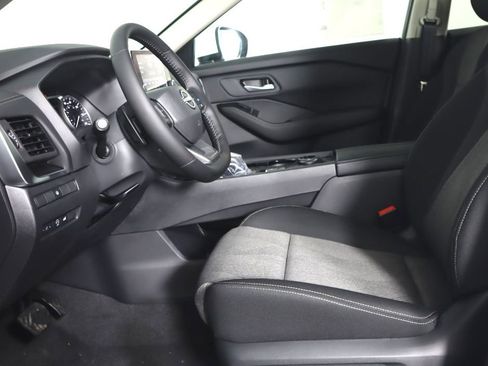 New 2026 Nissan Rogue SV AWD/4WD image 11