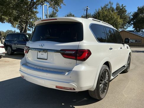 Certified 2024 INFINITI QX80 Sensory image 3