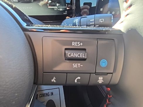 New 2026 Nissan Kicks SR image 17