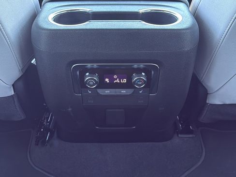 New 2025 Chevrolet Tahoe Premier image 16