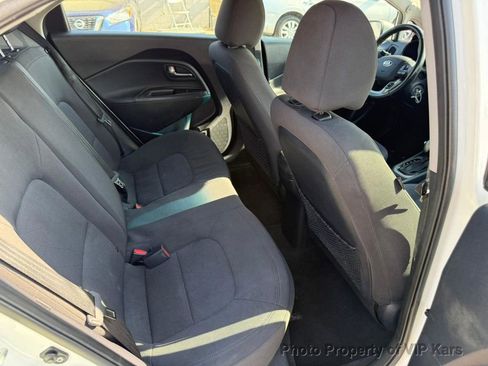 Used 2014 Kia Rio EX w/ Convenience Package image 11