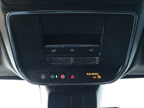 Used 2025 Chevrolet Equinox RS w/ Safety and Technology Package FWD image 20