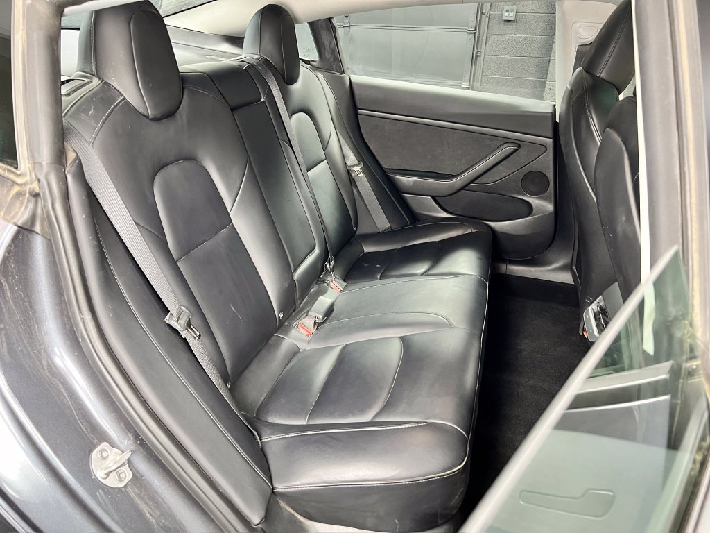 Used 2023 Tesla Model 3 Standard Range RWD image 13