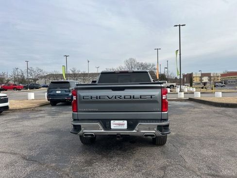 Used 2022 Chevrolet Silverado 1500 LTZ image 4