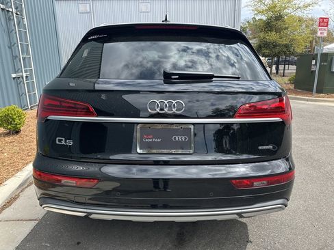 Used 2023 Audi Q5 Prestige w/ Prestige Package image 6