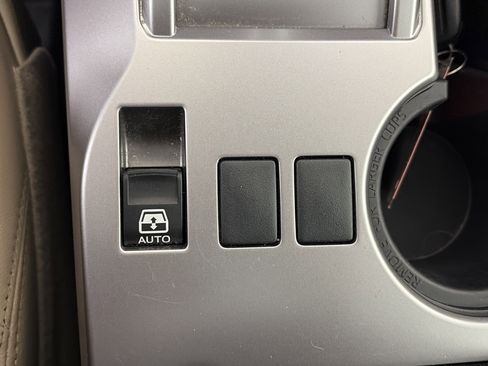 Used 2023 Toyota 4Runner Limited image 27