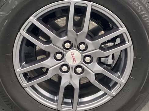 Used 2025 GMC Acadia Elevation image 69