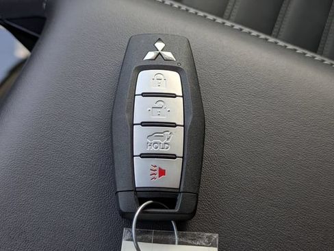 New 2026 Mitsubishi Outlander AWD image 33