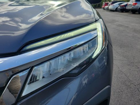 Used 2019 Honda Pilot Elite image 11